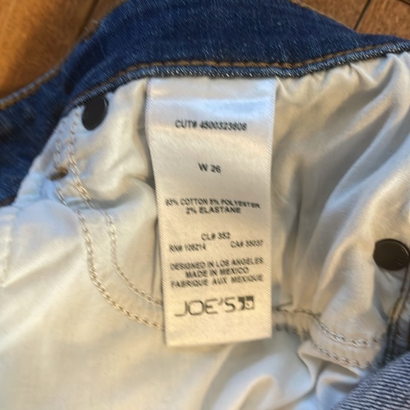 Joe’s Skinny Ankle Distressed Size 26 Denim - Picture 9 of 9